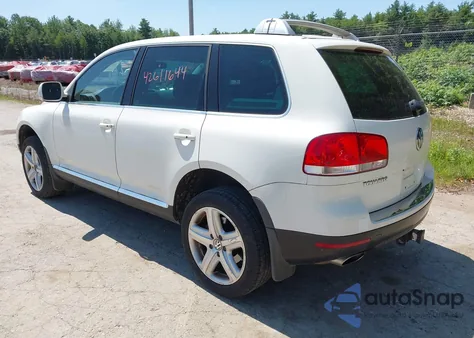 2004 Volkswagen Touareg V8 from USA, damaged, VIN WVGCM77L94D072691